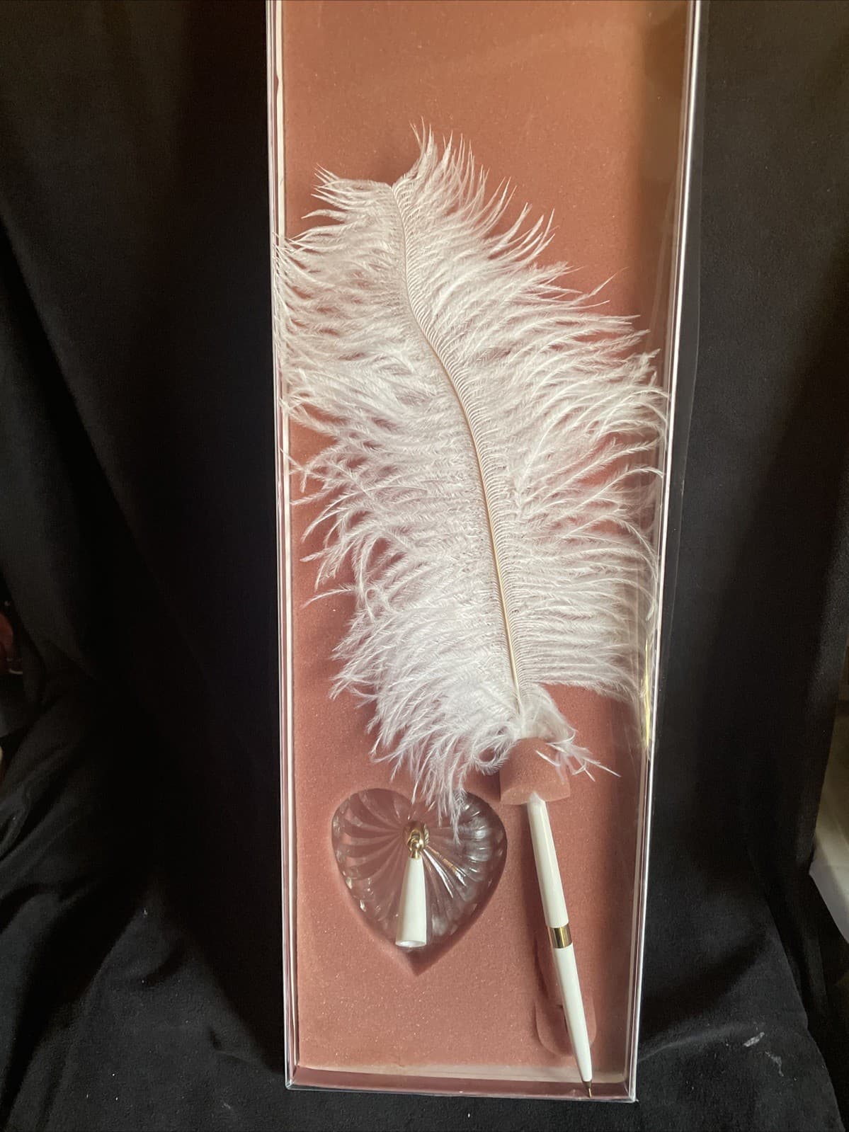 Vintage Hortense B. Hewitt Elegant Ostrich Feather Pen w Heart Holder Wht