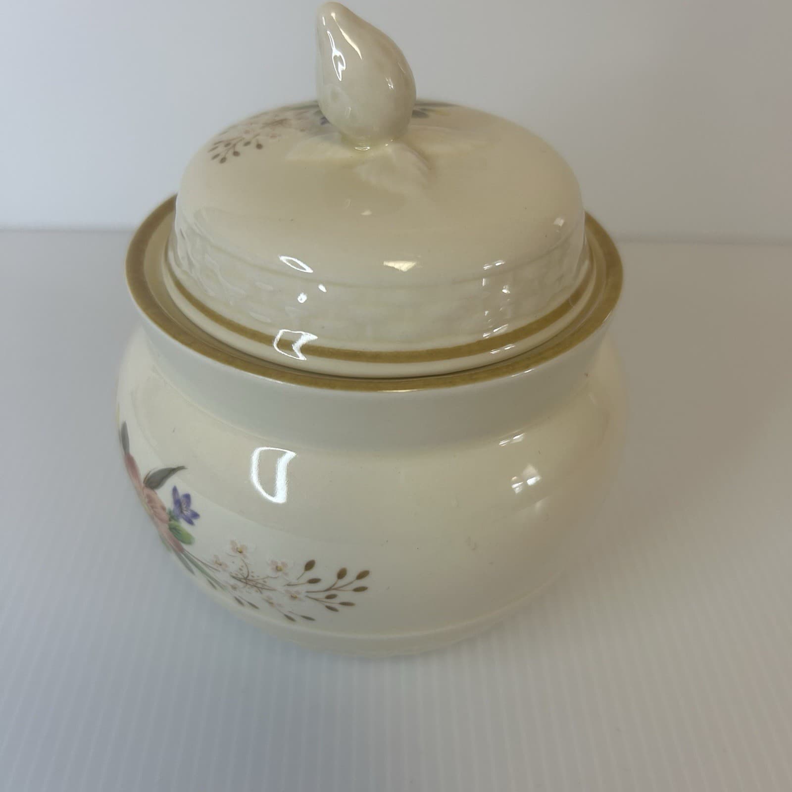 Crème De Chine Silken Shadows  Made in Japan 1960's Stoneware Sugar Bowl 4