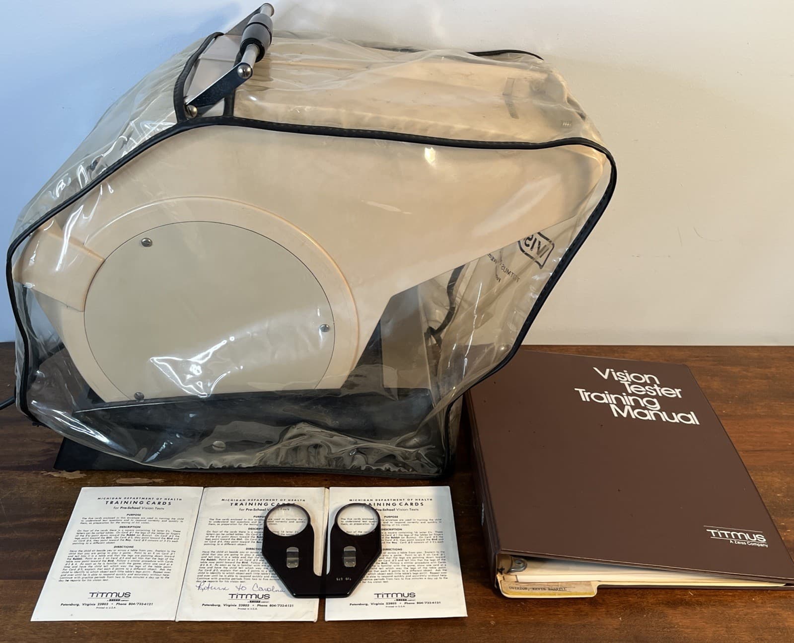 Titmus Optical Vision Tester OV-7M With Cover Slides Cards Manual Working