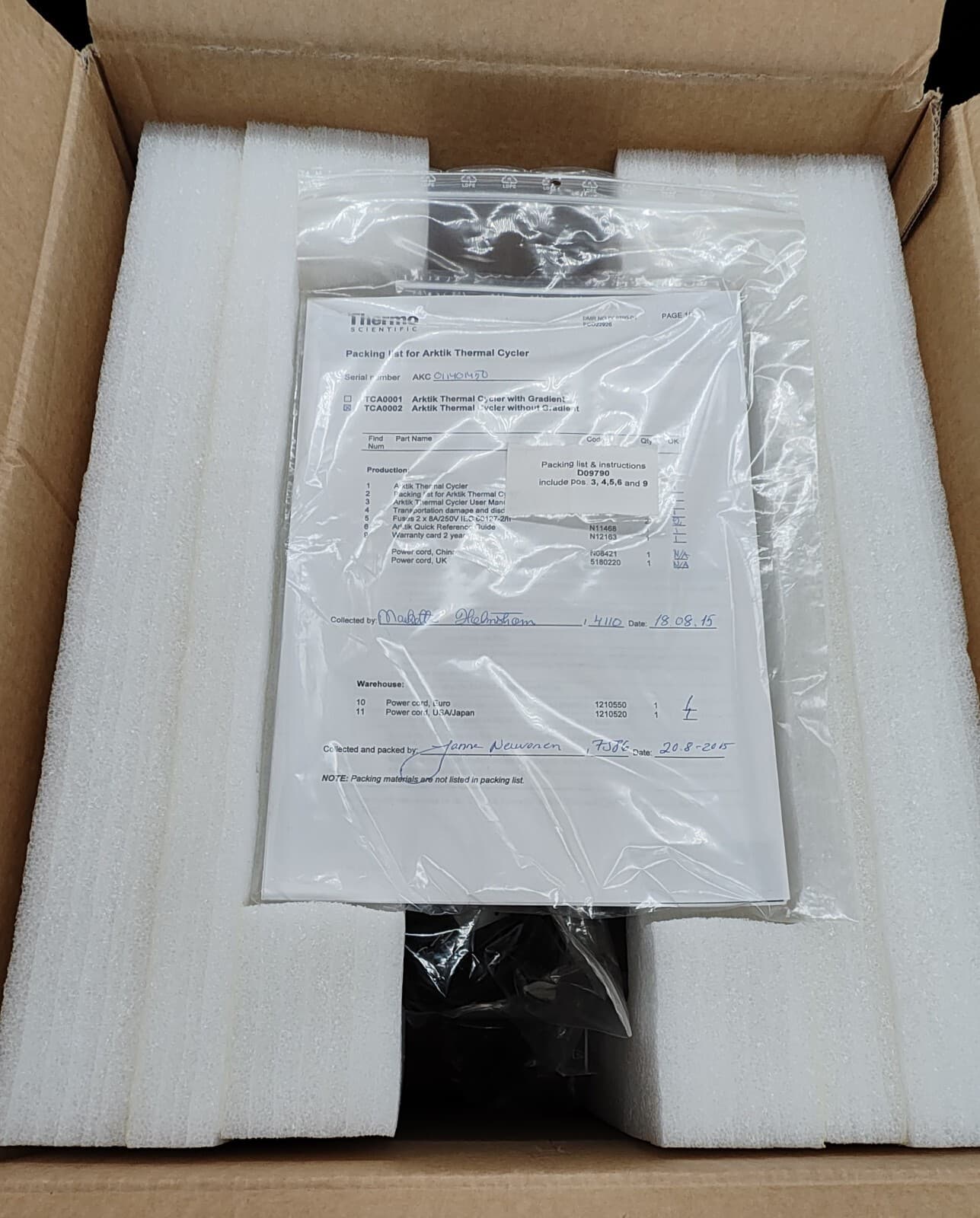 Thermo Scientific Arktik Thermal Cycler PCR Machine Thermocycler TCA0002 2