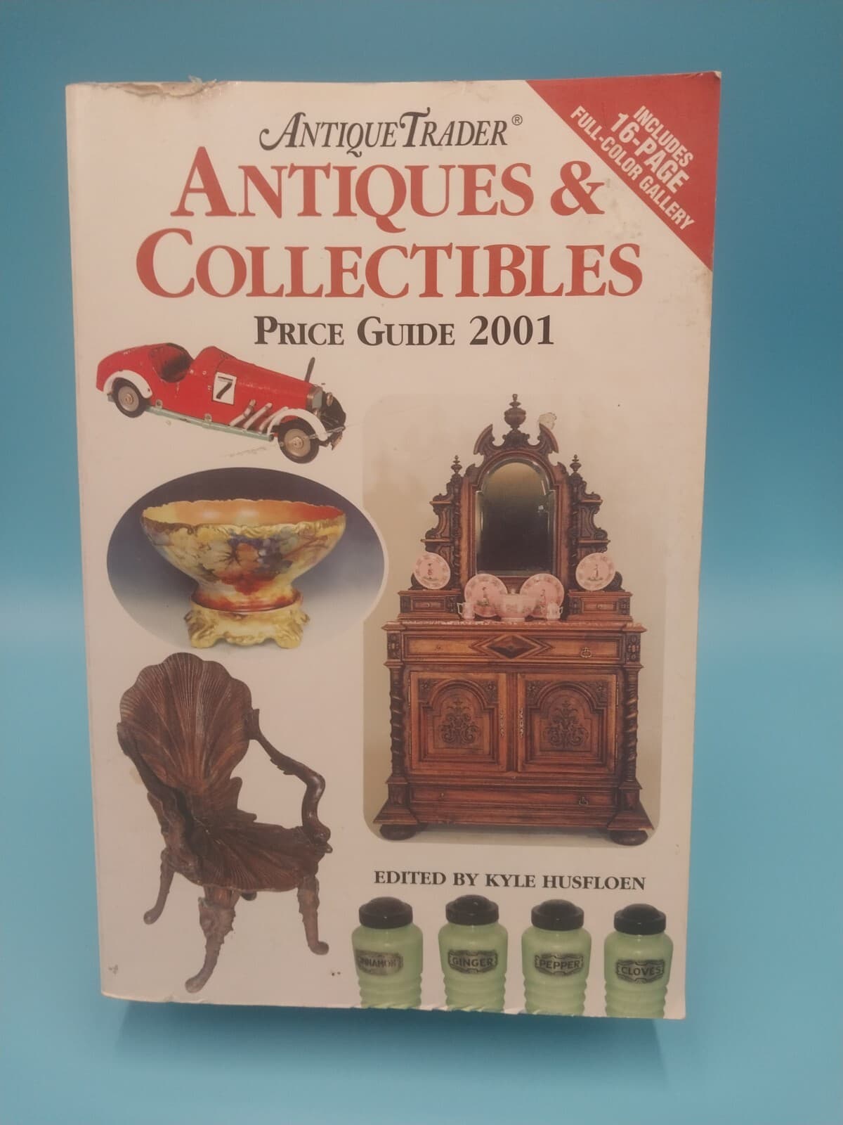 2001 Antique Trader Color Antiques and Collectibles Price Guide Book