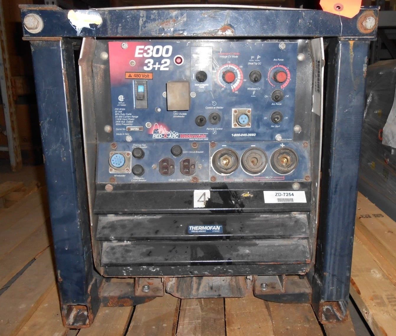 RED-D-ARC E300 3+2 STICK WELDERS 480V 250 A  - RECON/TESTED welding machine  2