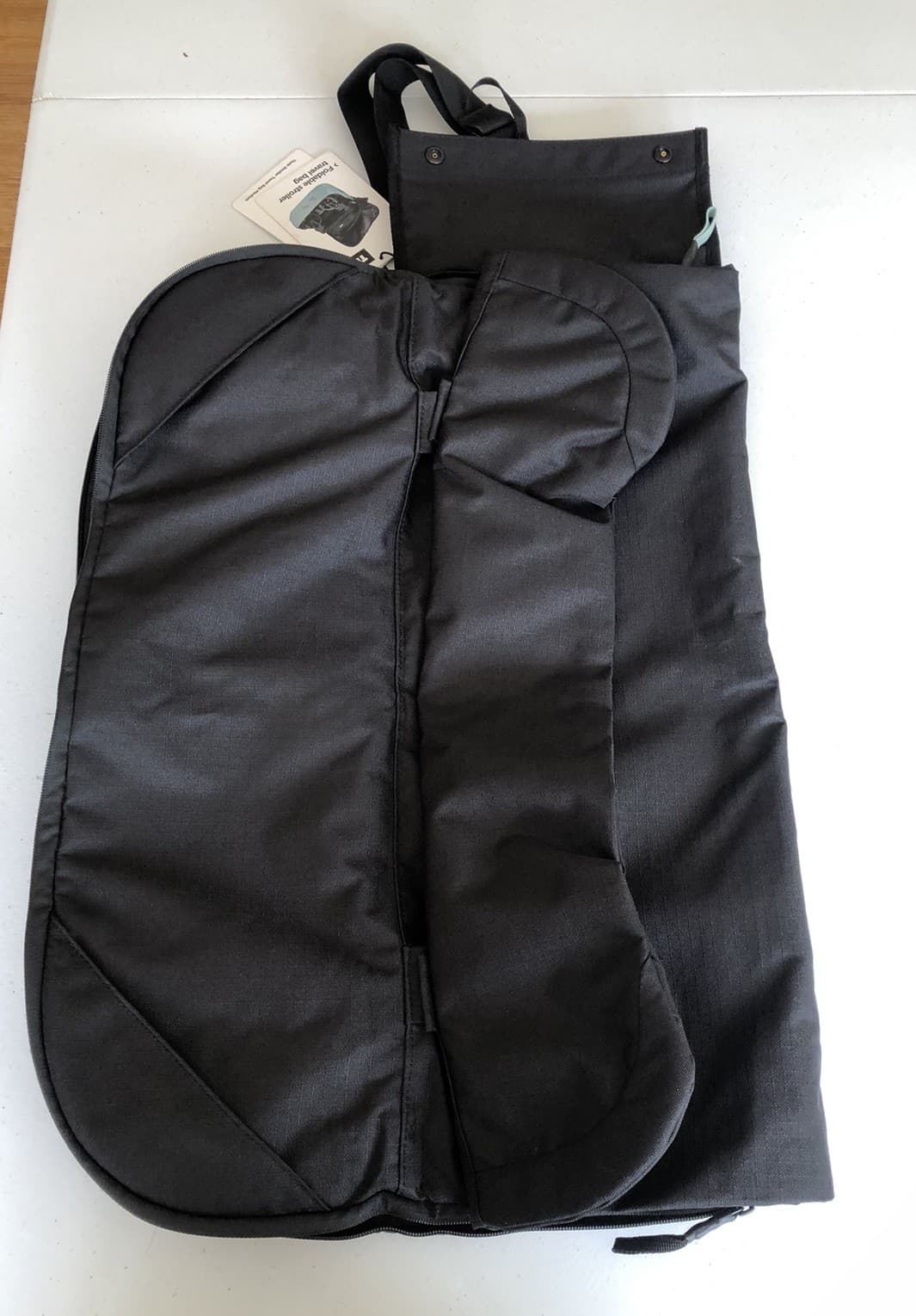 THULE Stroller Travel Bag Medium NEW w/ Tags Foldable Easy To Load Carry 5