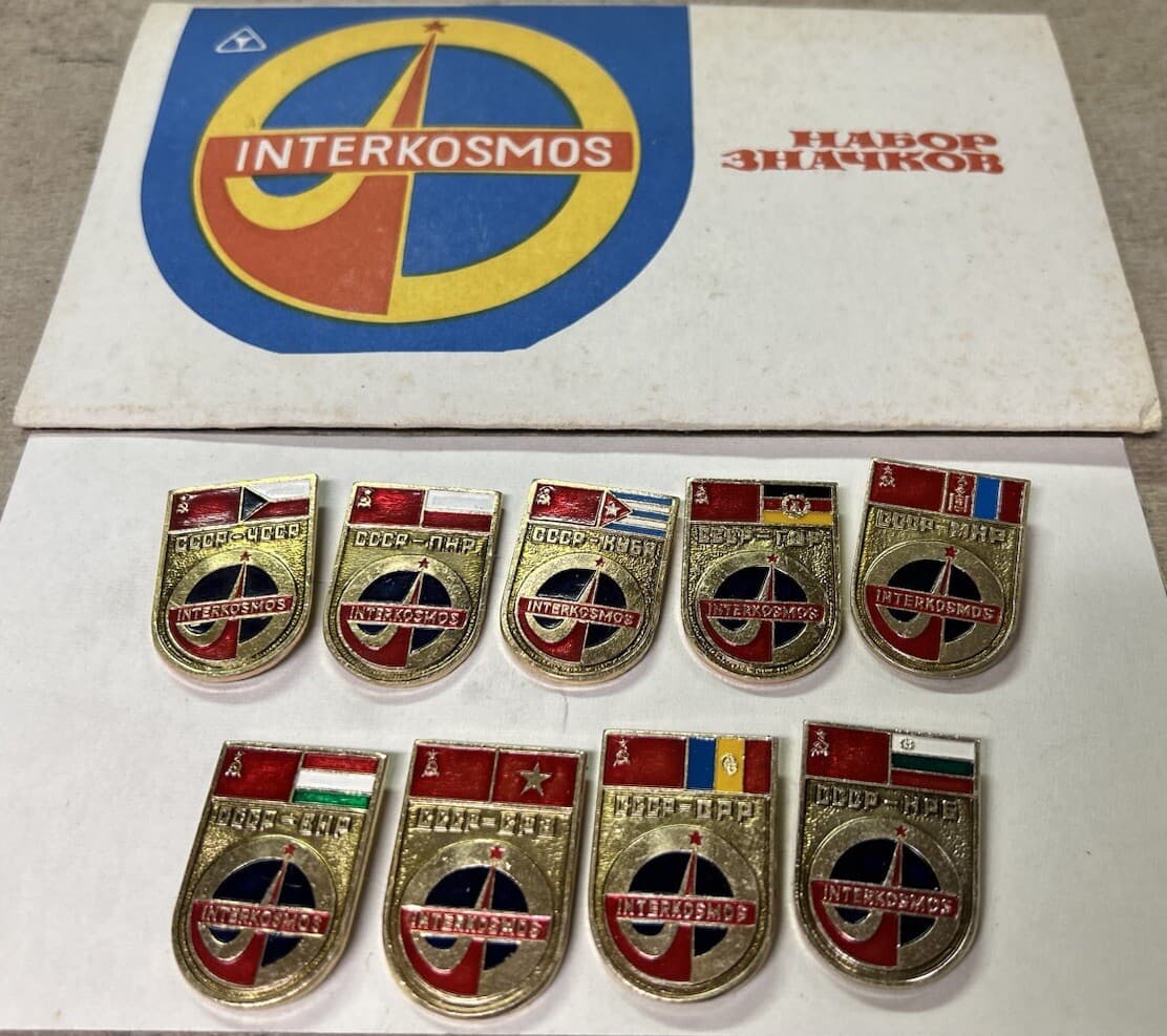 Set of 9 Vtg USSR Soviet Astronauts Space Cosmos Pin Badge Interkosmos