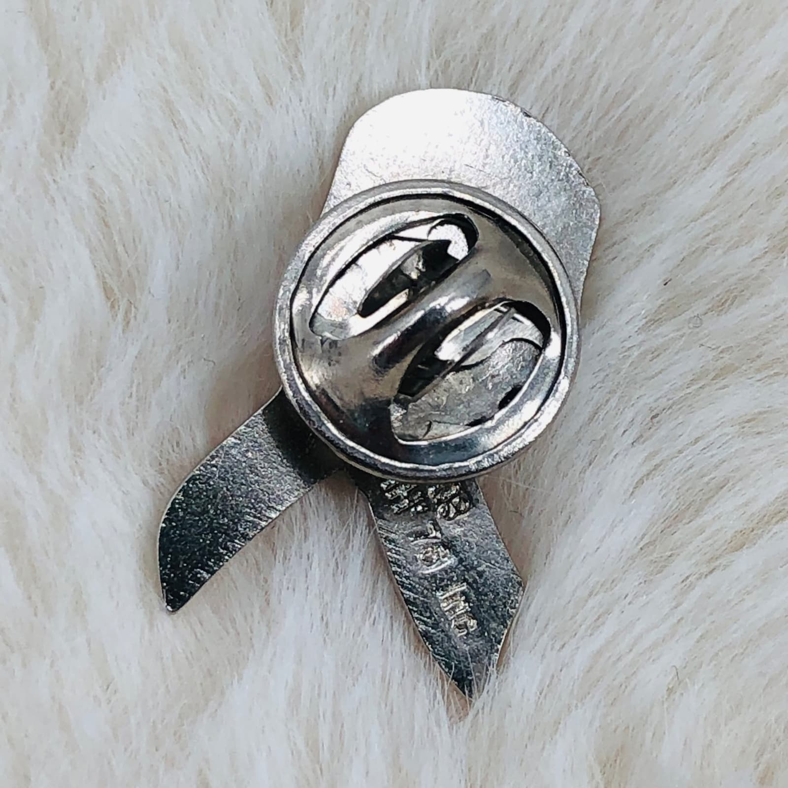 2003 Precious Feet Pro Life Baby Feet Pink Blue Awareness Ribbon Lapel Pin 2