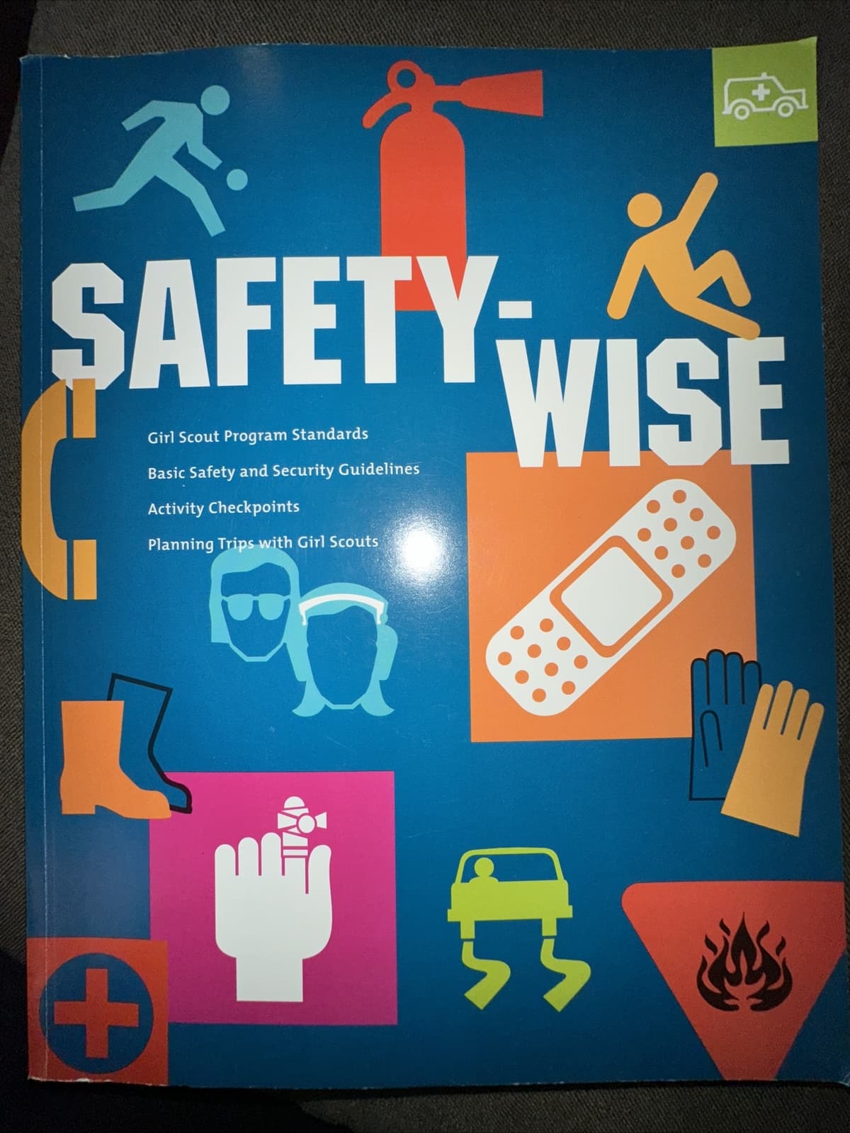 Girl Scouts Safety-Wise Paperback