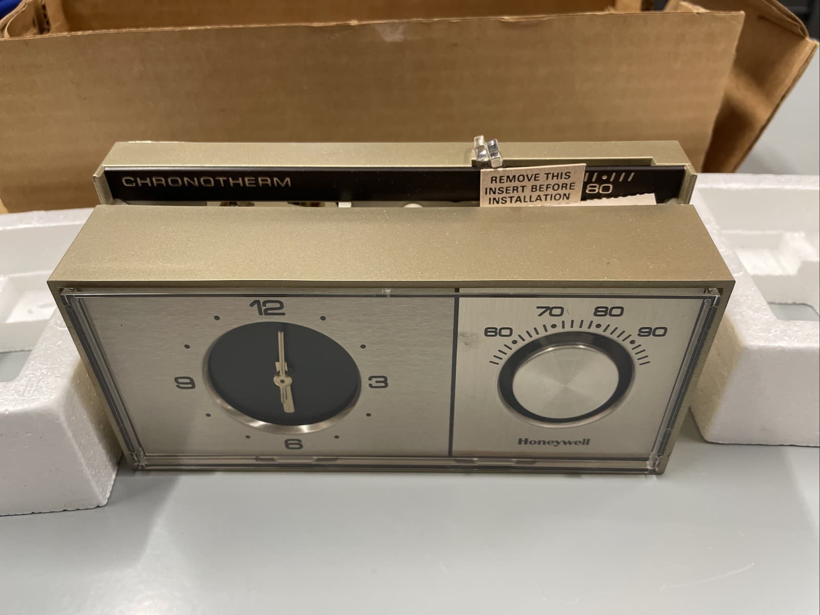 HONEYWELL CHRONOTHERM T882A 1013 VINTAGE Electric Clock THERMOSTAT 24V 54-86º 3