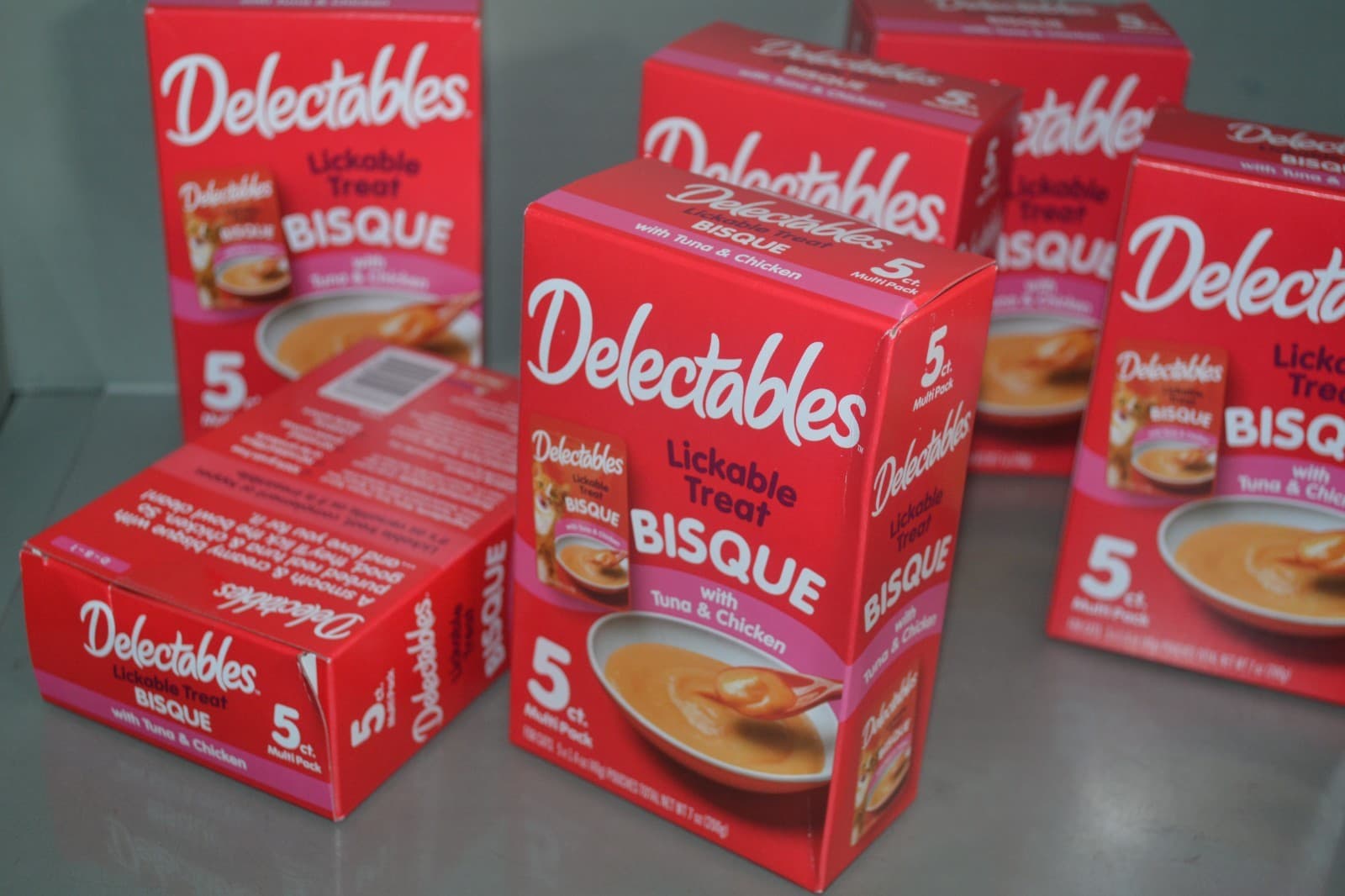(6) Delectables Lickable Bisque Treats For Cats, Chicken & Tuna 5 In Each, 10/26 3