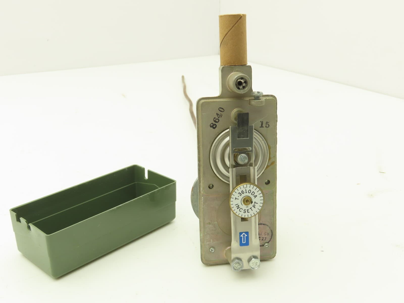 Johnson Controls T-3610-1002 Pneumatic Low Limit Controller 18" Element 6