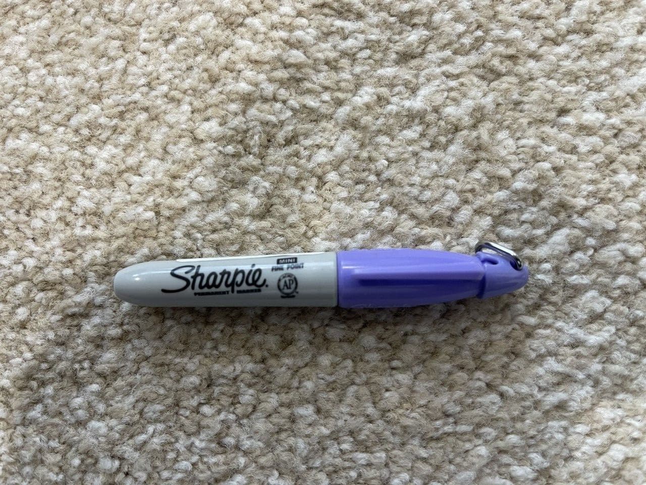 Sharpie 35114 Lilac Mini Permanent Markers, Fine Point, 3 each 2