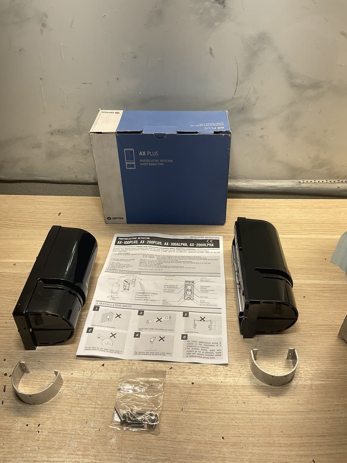 OPTEX AX-100 PLUS PHOTOELECTRIC DETECTOR/NEW/JUA2958 3