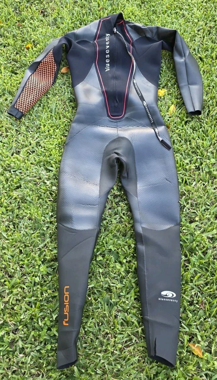Blue Seventy Fusion Womens Triathlon Wetsuit Full Sleeve Size Medium WM READ ⬇️ 3