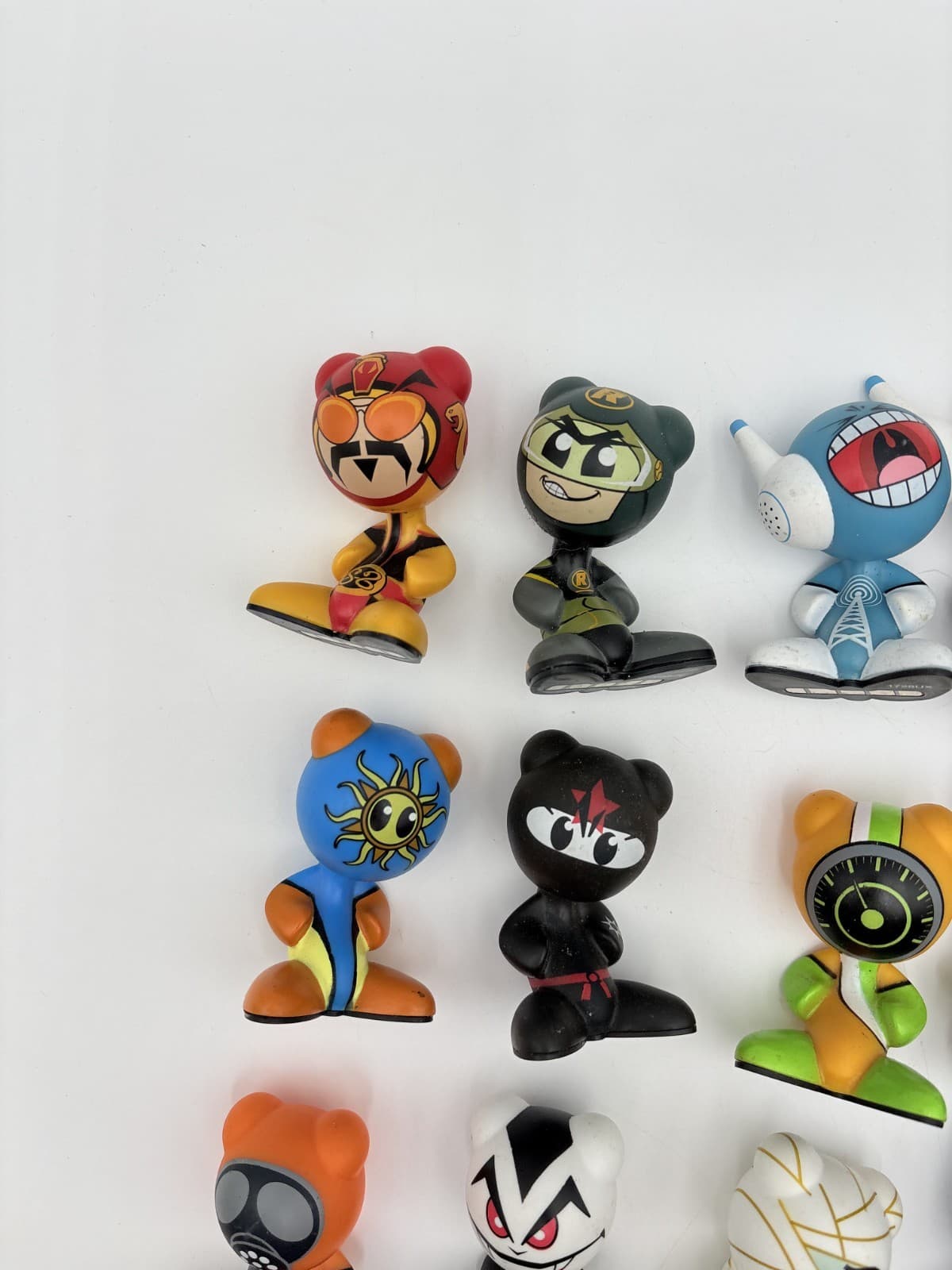 UB Funkeys Figures Lot Interactive Radica Toys Virtual Play To Life 19 PCs 2