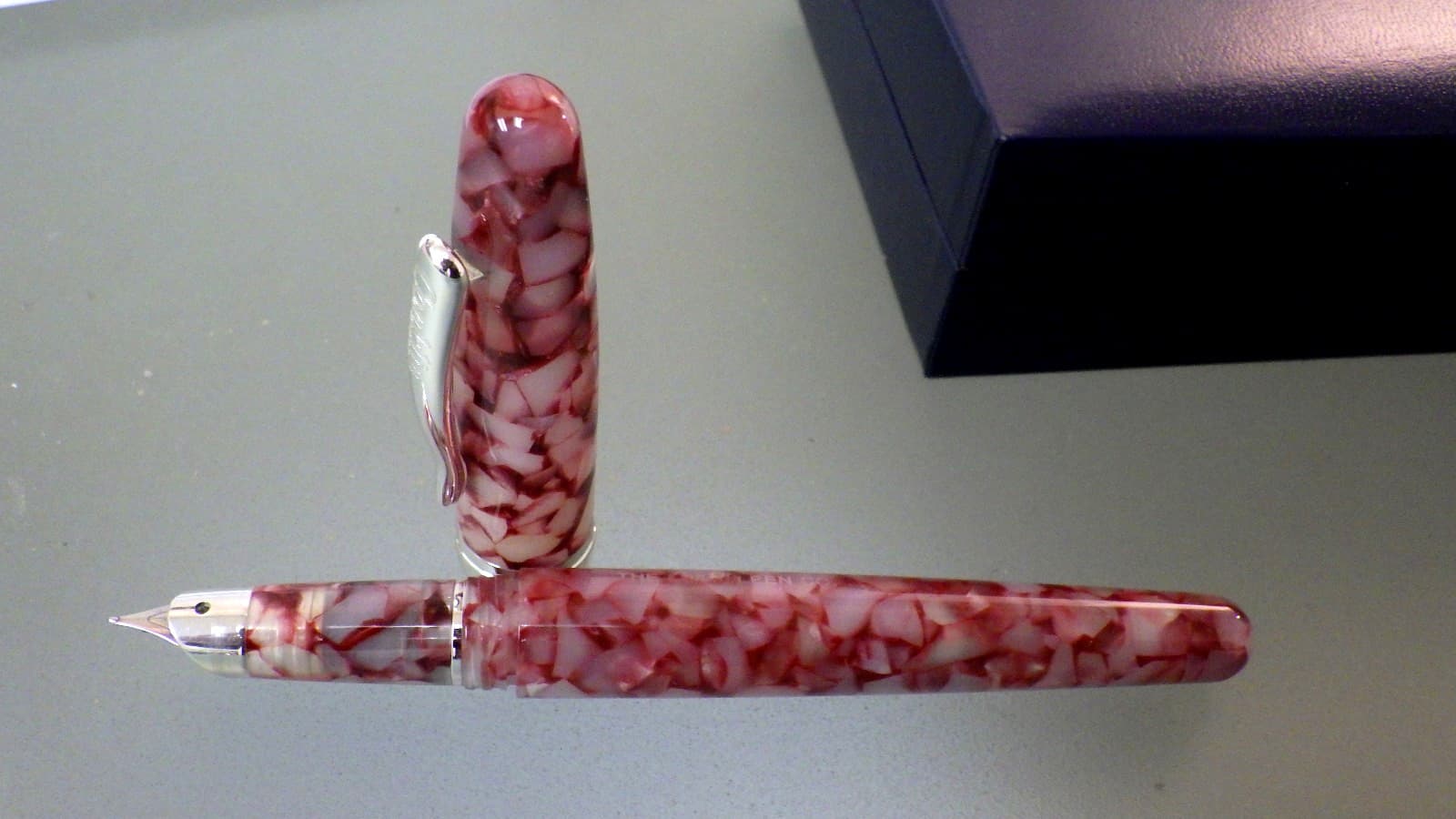 Vtg Conklin CUSHION POINT Cherry Crushed Ice Hooded Nib Fountain Pen in Box New? 3