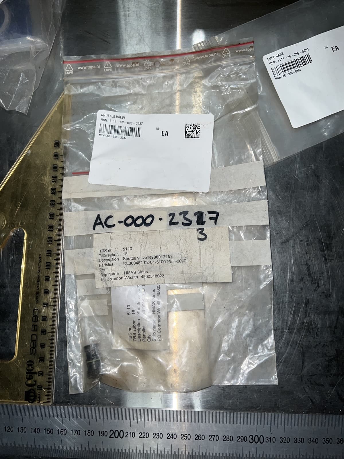 rexroth shuttle valve p/n r900012107