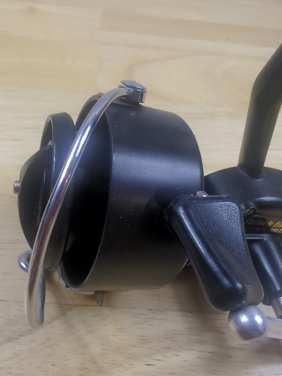 RARE BLACK FISH B30 LICENSE MITCHELL. Great CONDITION. VINTAGE. 4