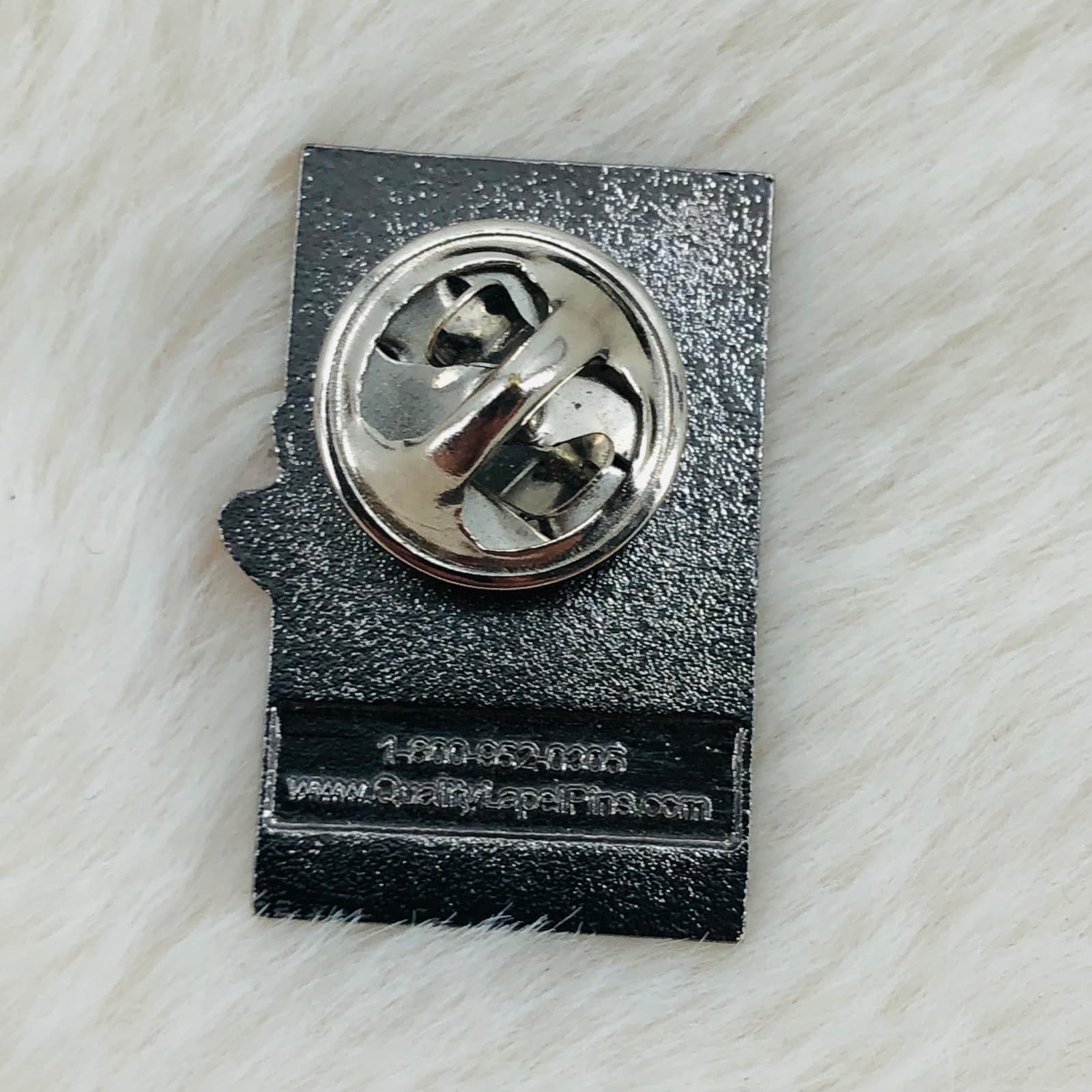 2005 Montana Susan G Komen Pink Ribbon Breast Cancer Awareness Lapel Pin 2