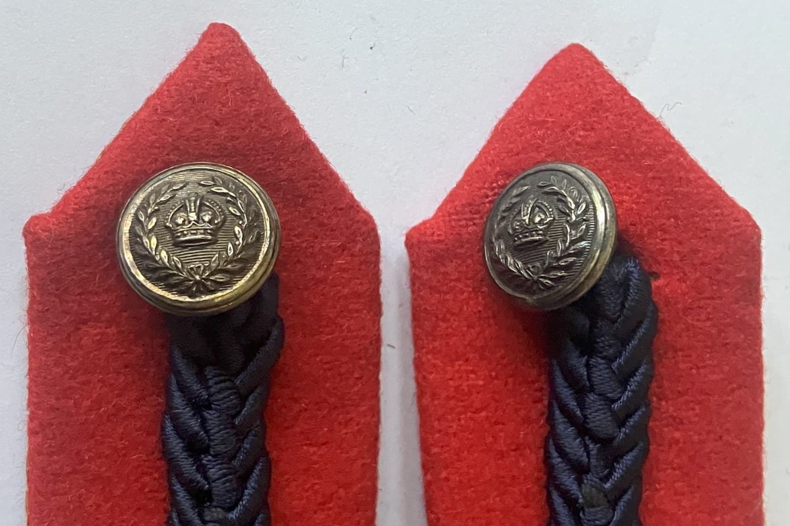 British Deputy Lieutenant of a County King's Crown gorget collar patches 2