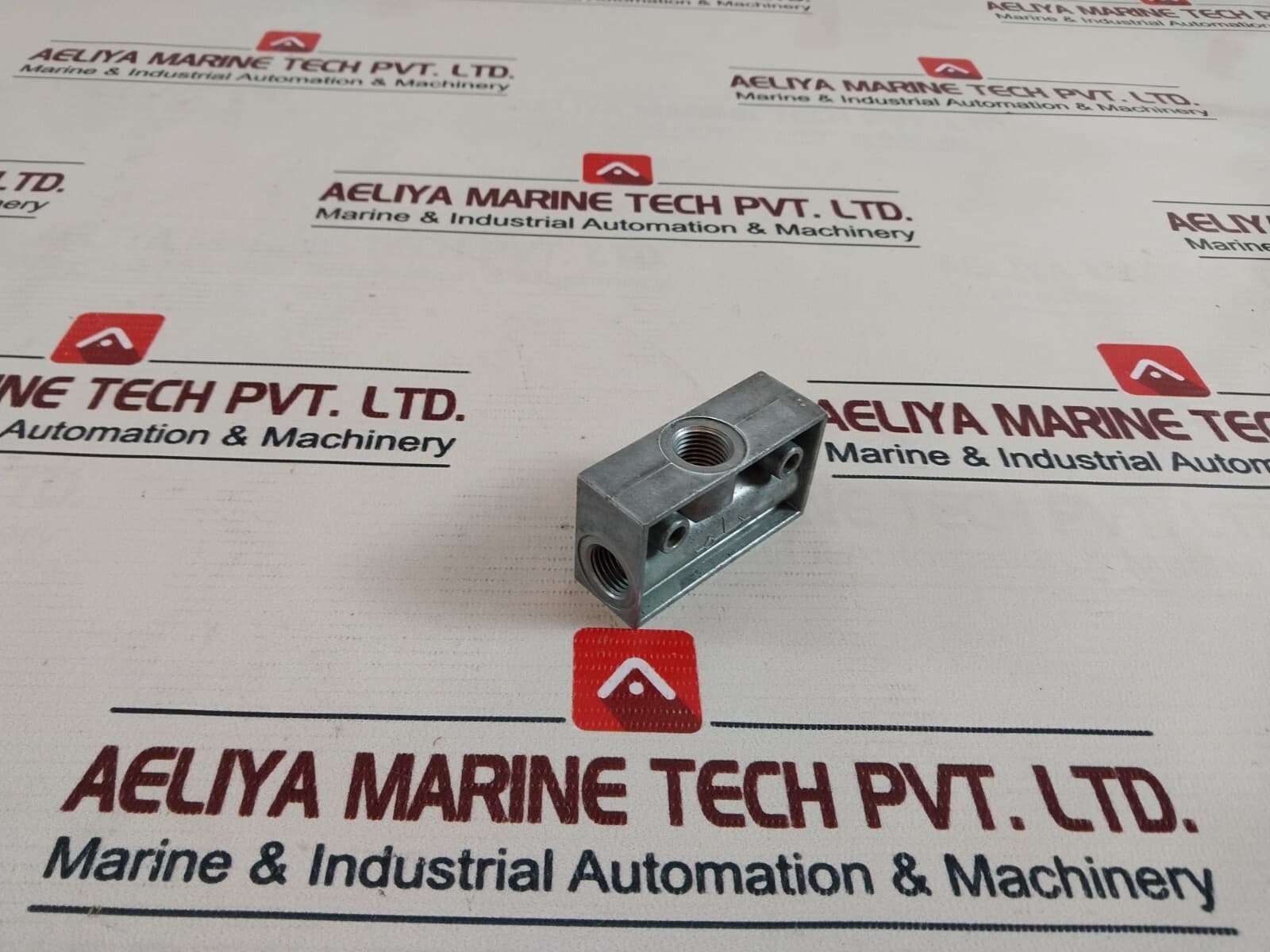 Rexroth 5340170000 Pneumatic Shuttle Valve 034 3