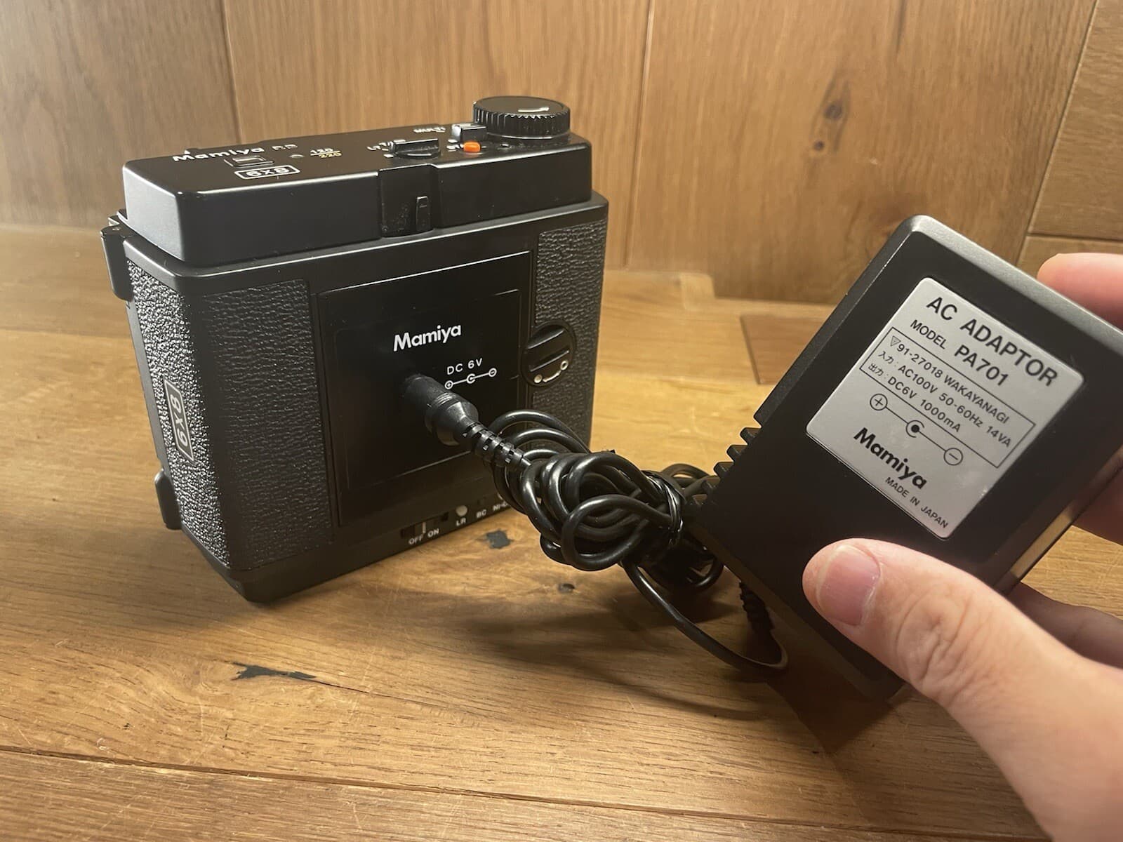 *Mint* Mamiya PA701 AC Adapter & Attachment for RB67 Motorized Film Back From JP 6