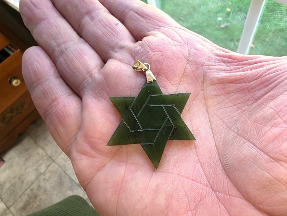 Nephrite Jade Jewish Star of David Drop Pendant Almost 1 1/2'' Wide Vintage 3