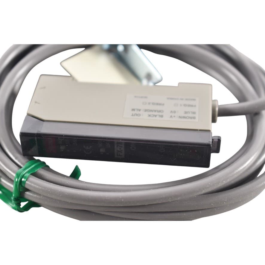 NEW SunX Fiber Optic Sensor Amplifier FX-7P UFX7P 2