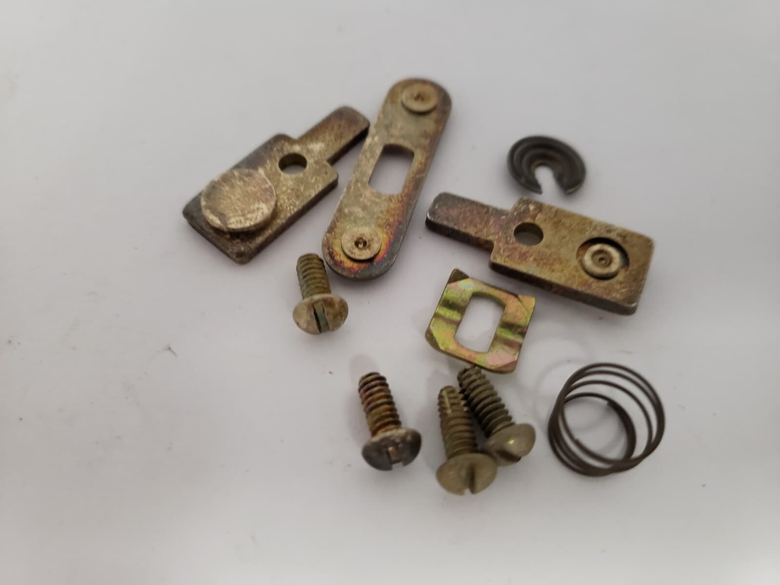 ARROW HART 32420-301A CONTACT KIT (LOT OF 3) NIB 3