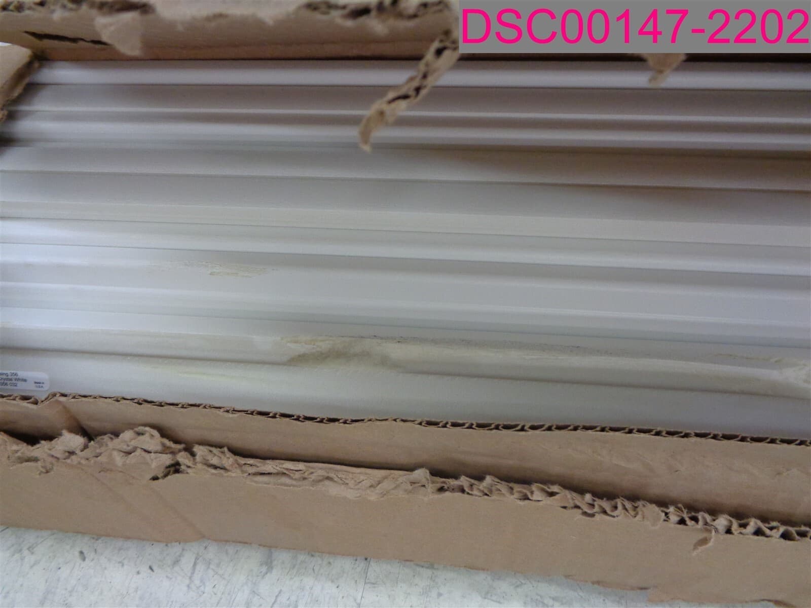 20 Pcs Inteplast Group Building Products 7 Ft. Casing 356 Crystal White 9356 032 3