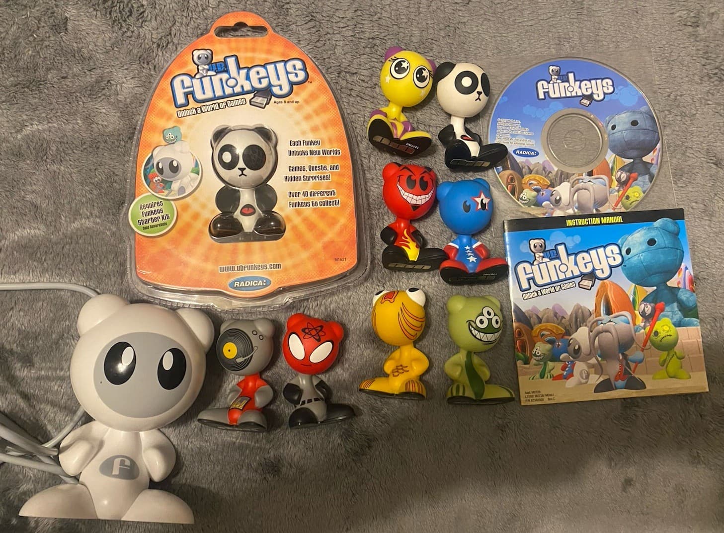 U.B. Funkeys Figure Lot Of 9 W/ Base CD & Manual Red Deuce Scratch Xener Rare