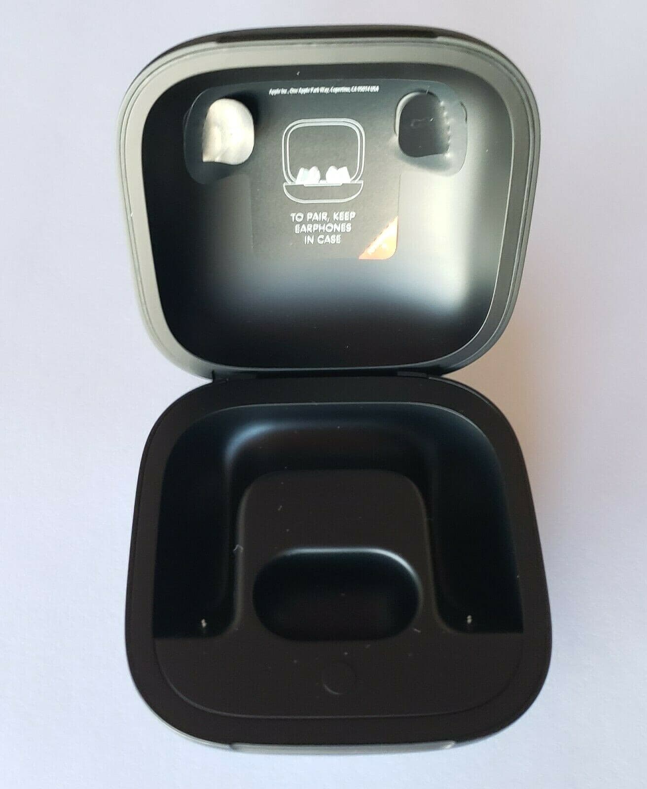 Unused Original Beats CHARGING CASE for Powerbeats Pro Wireless Earphones -BLACK 2