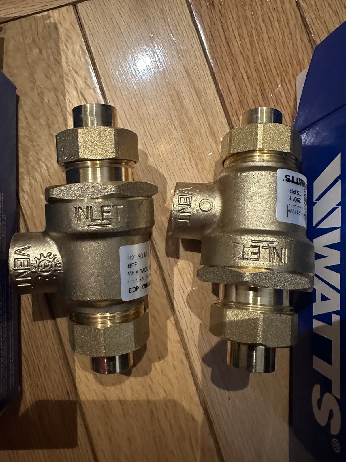 WATTS 1/2” DUAL CHECK VALVE WITH ATMOSPHERIC VENT 9DS-M3 4