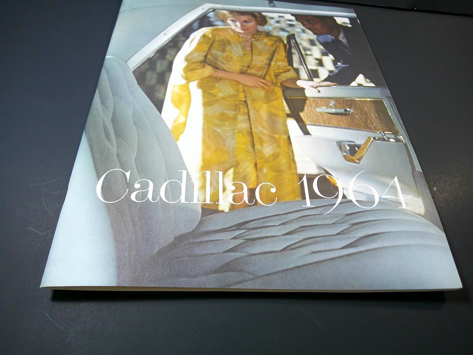 1964 CADILLAC SALES BROCHURE  9 1/2 BY 12 1/2 LARGE ORIGINAL WITH ENVELOPE NICE 3