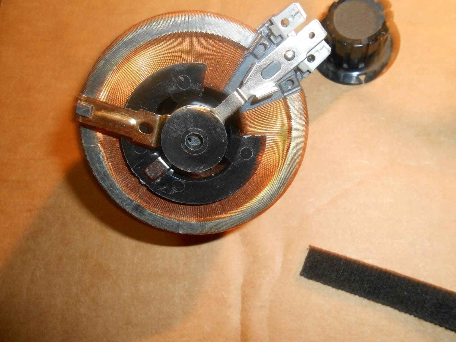 TYPE 10C POWERSTAT VARIABLE TRANSFORMER IN 120V 60CY  OUT 0-132 2.25A WARNER 2