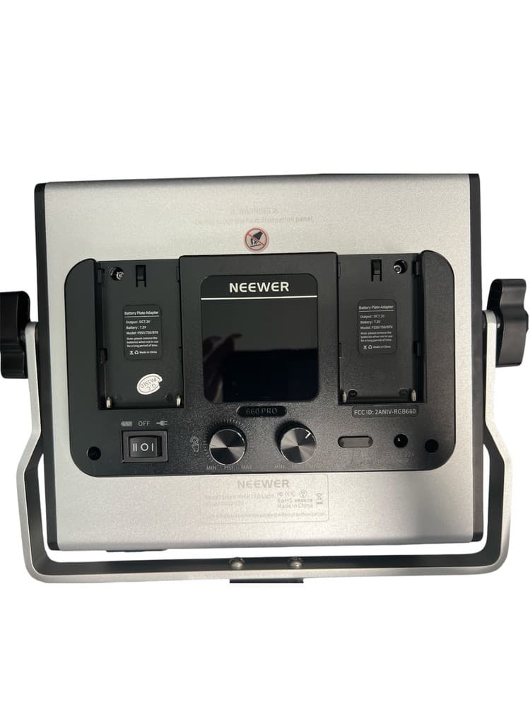 NEEWER STUDIO LIGHTS  2