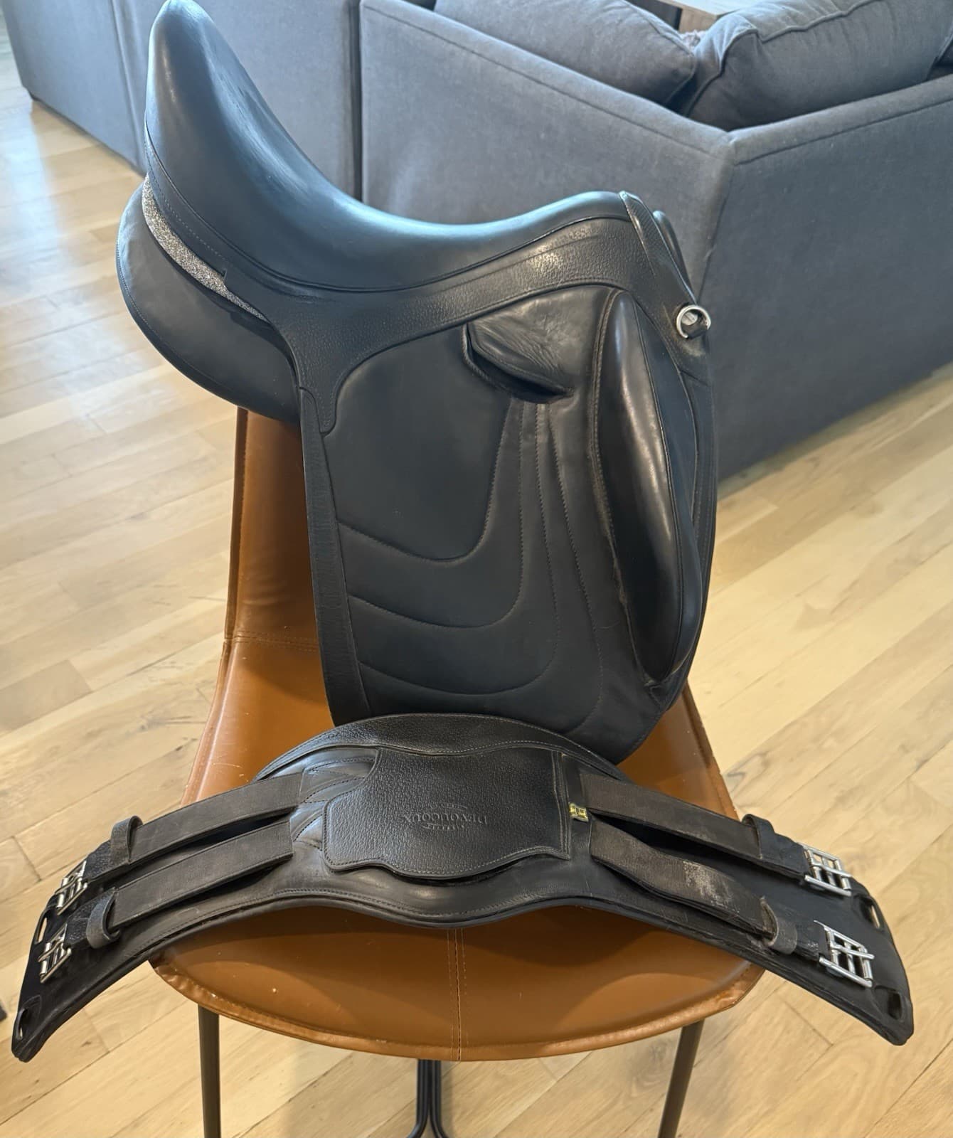 17” seat 2019 Devoucoux Makila Harmonie Saddle - 1A Flap Full Buffalo Leather 5