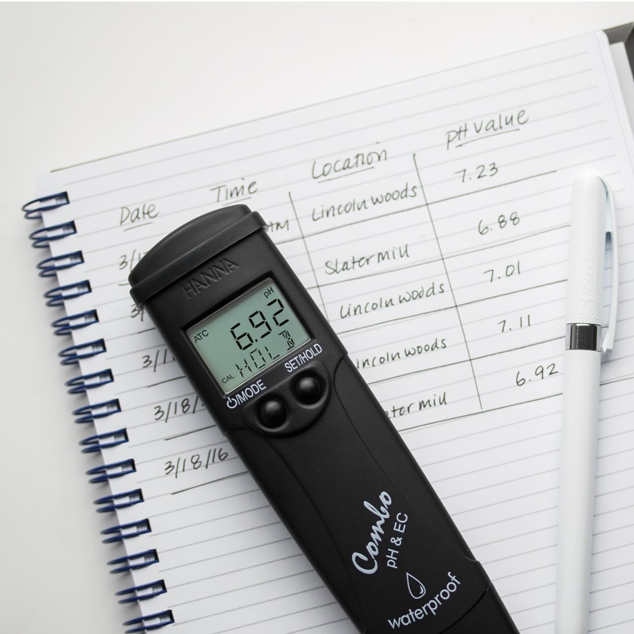 Hanna Instruments HI98129 Low Range Combo pH, EC, TDS and Temperature Meter 3