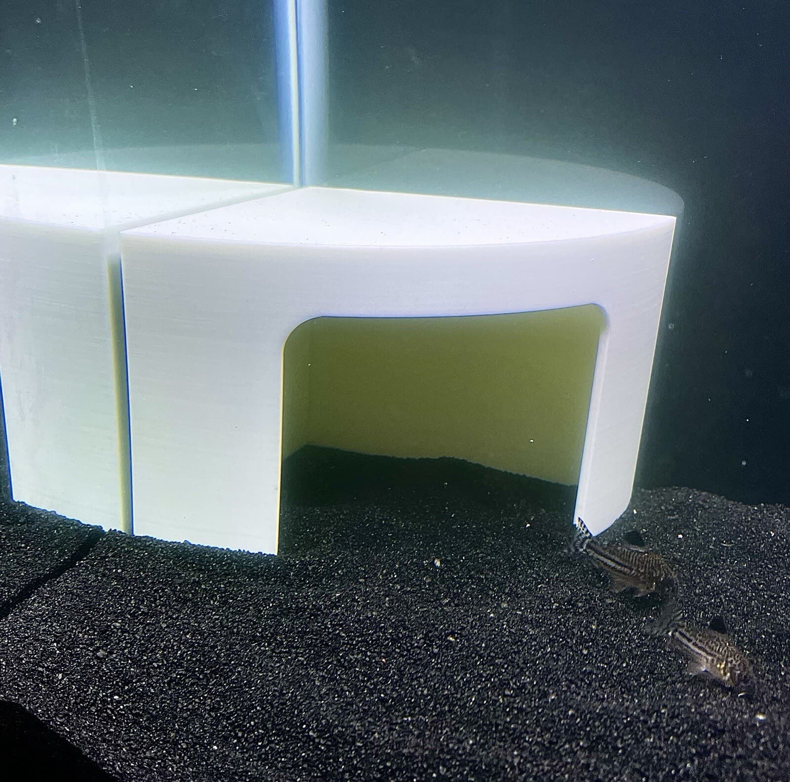 Aquarium Corner Cave Hideout Axolotl Cichlid Cave Fish Tank Accessories Supplies