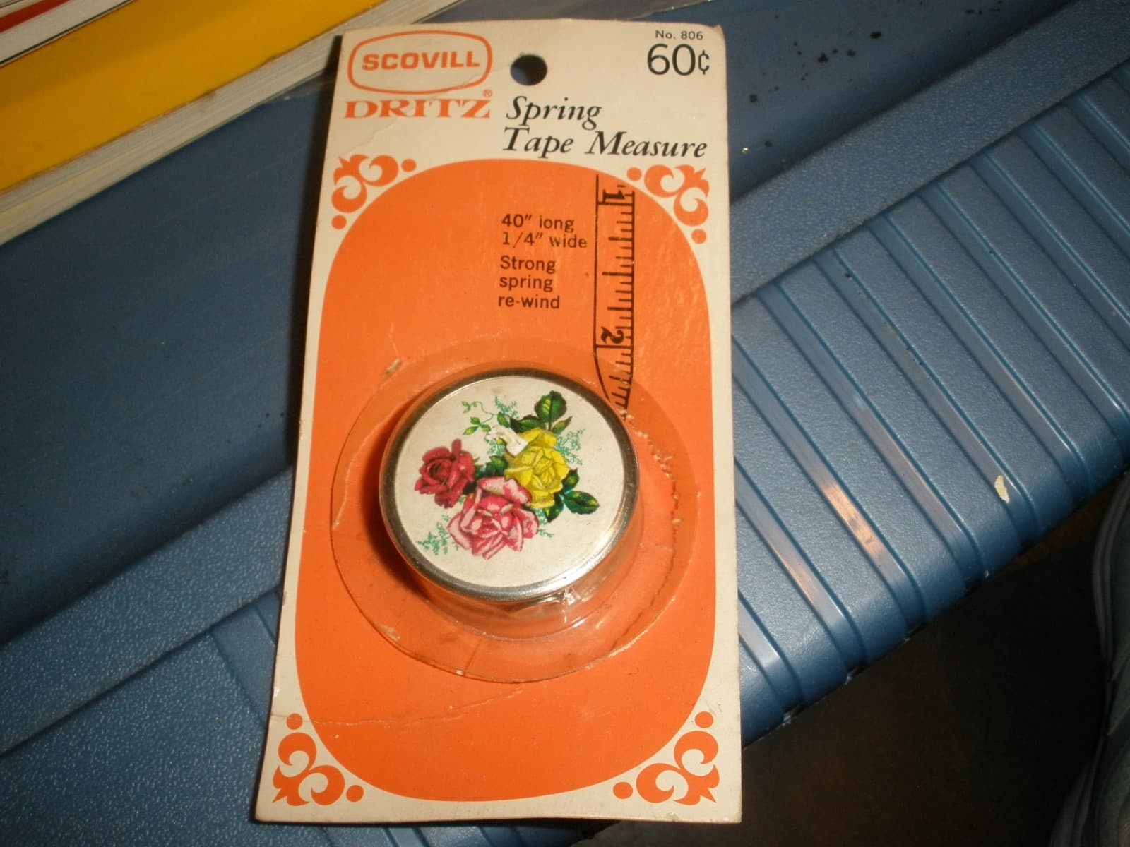 NEW Vintage NOS Dritz Spring Tape Measure Scovill Floral Design (T115)