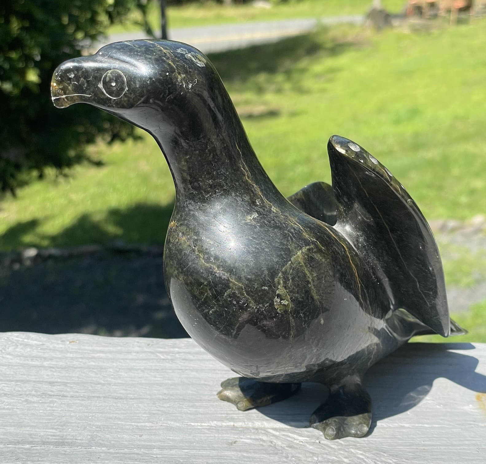 LARGE Hand Carved Inuit Serpentine Eagle Bird Green Stone Native Art Sculpture 4