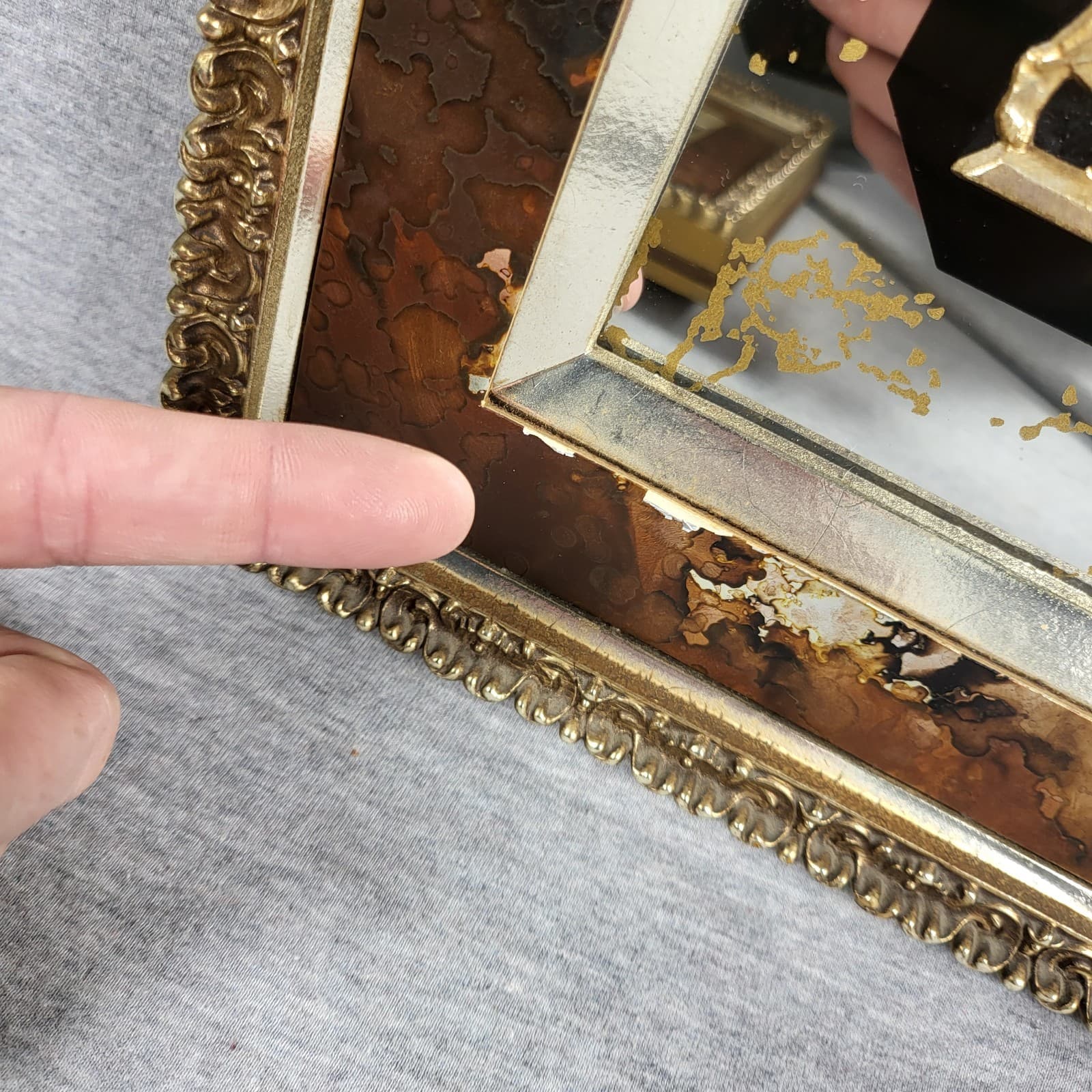 2 MCM Vintage Turner Wall Accessory Relief Plaques Gold Figures Antiqued Mirror  5