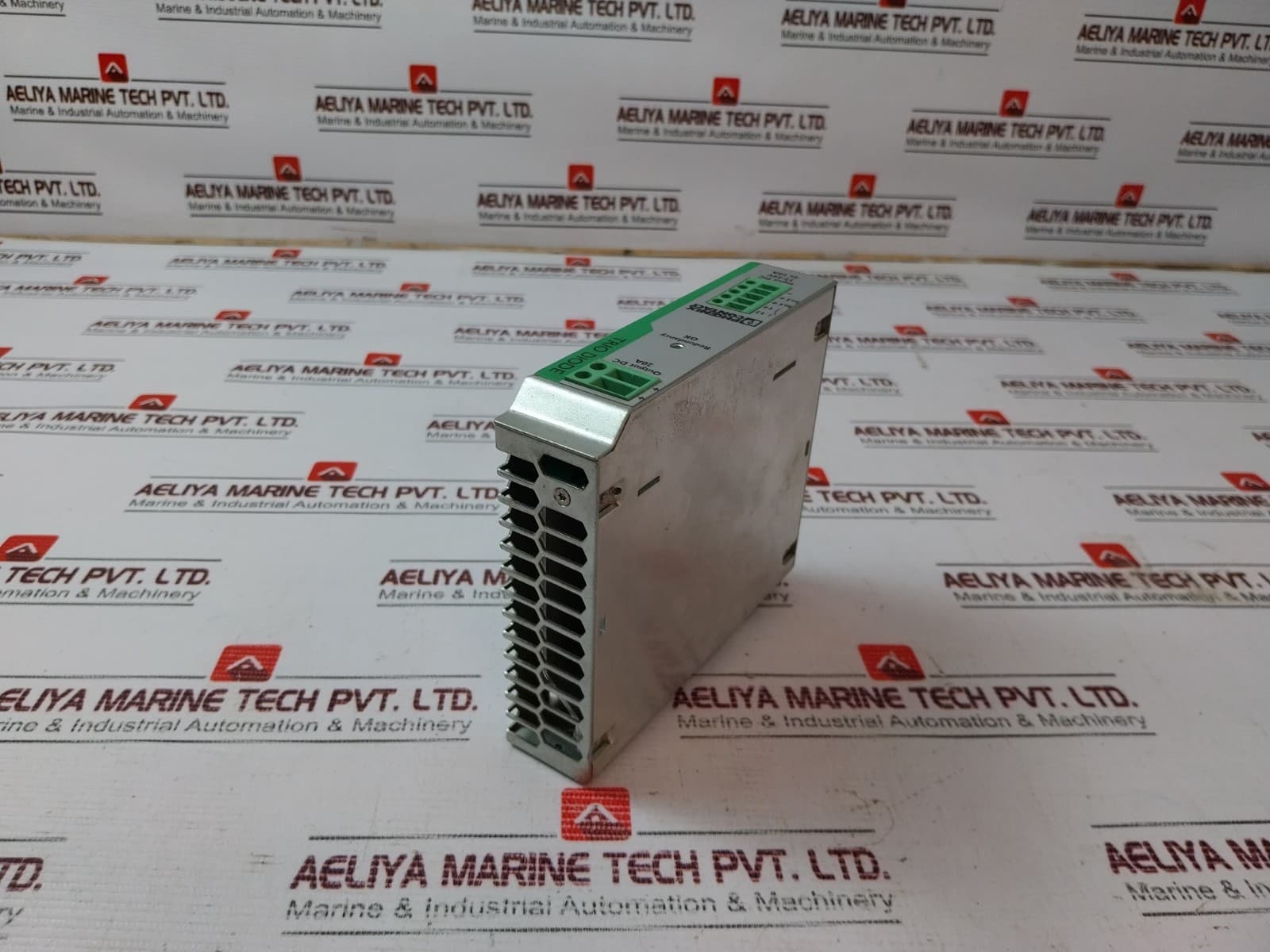 PHOENIX CONTACT TRIO-DIODE/12-24DC/2X10/1X20 Redundancy Module DC 20A 10-30V 4