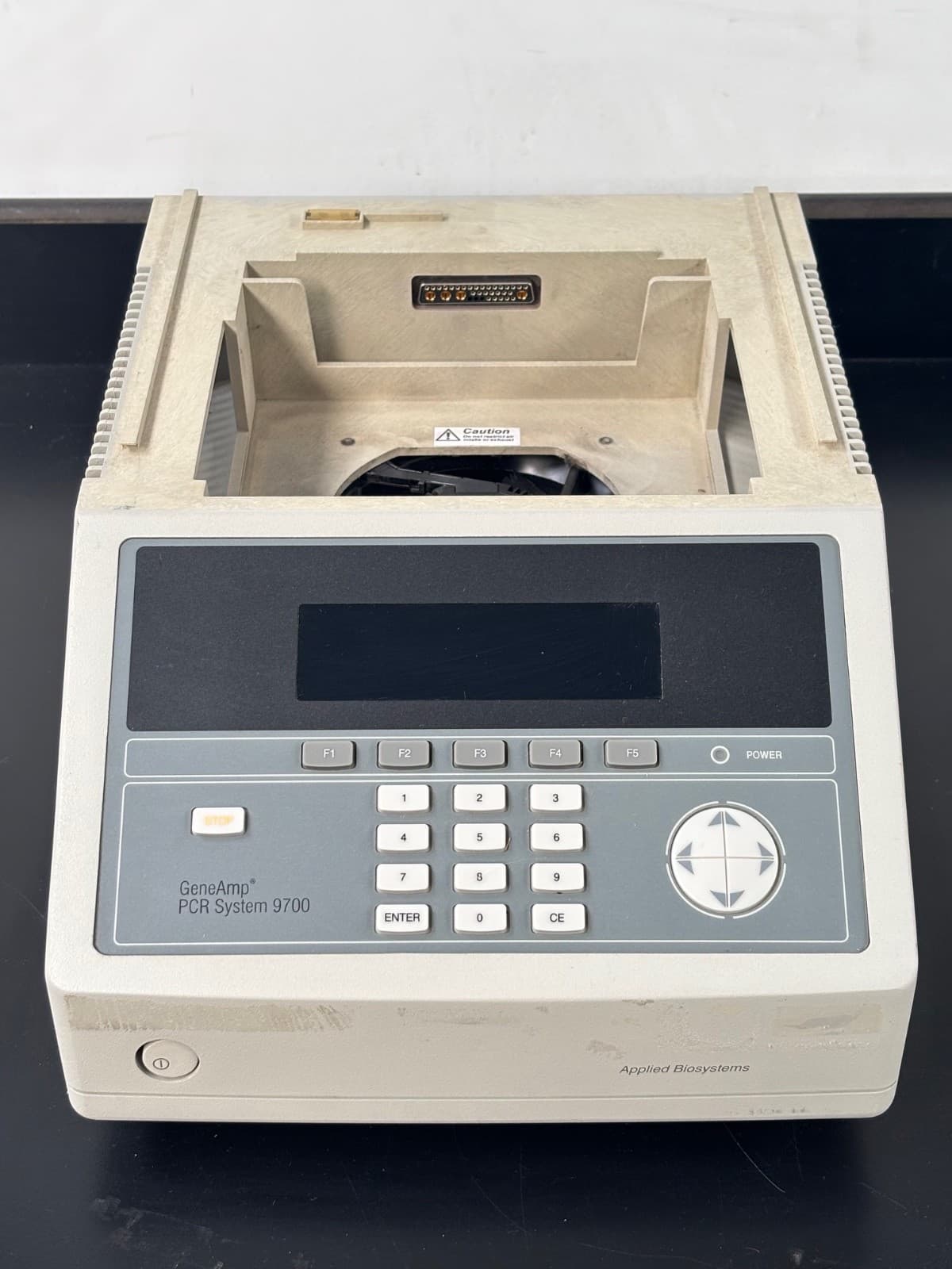 Applied Biosystems ABI GeneAmp PCR System 9700  96-Well Thermal Cycler