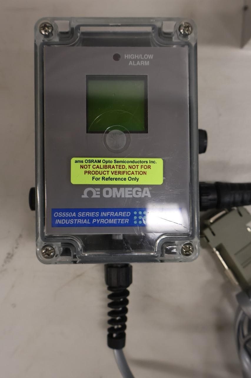 Omega OS550A Series Infrared Industrial Pyrometer 2