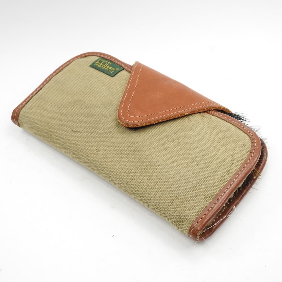 L.L. Bean Fly Wallet. W/ Flies.