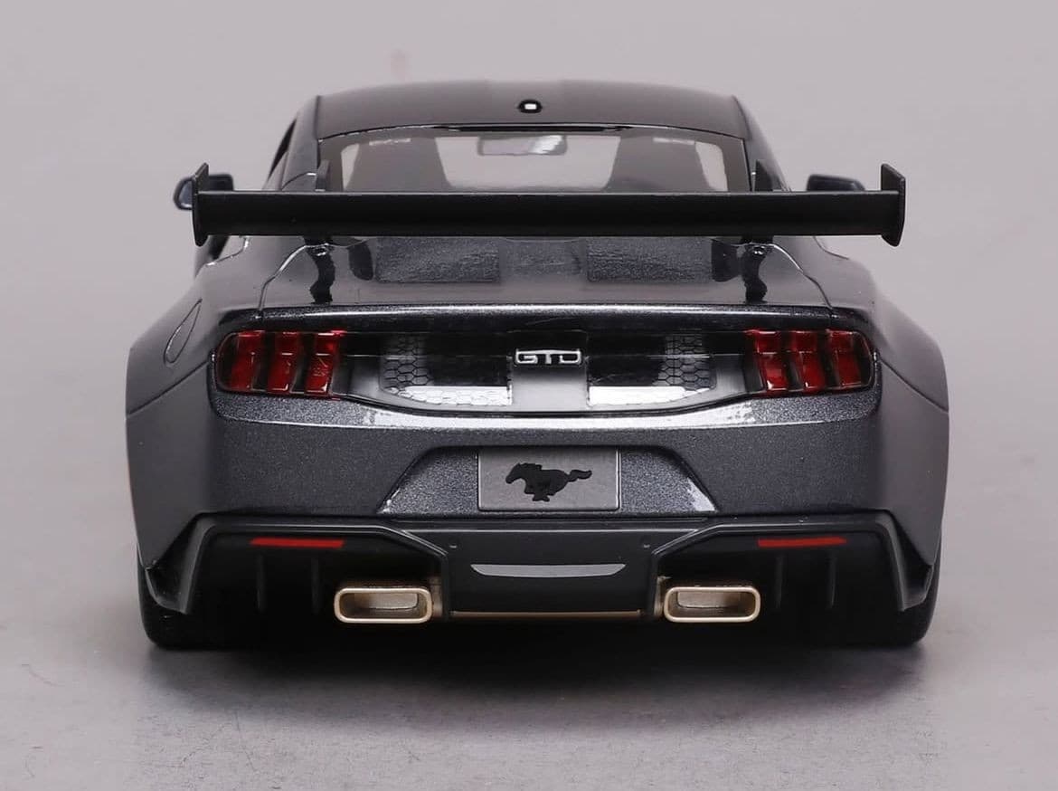 2025 Maisto 1:18 Ford Mustang GTD Special Edition Die-cast Model Sports Car 6