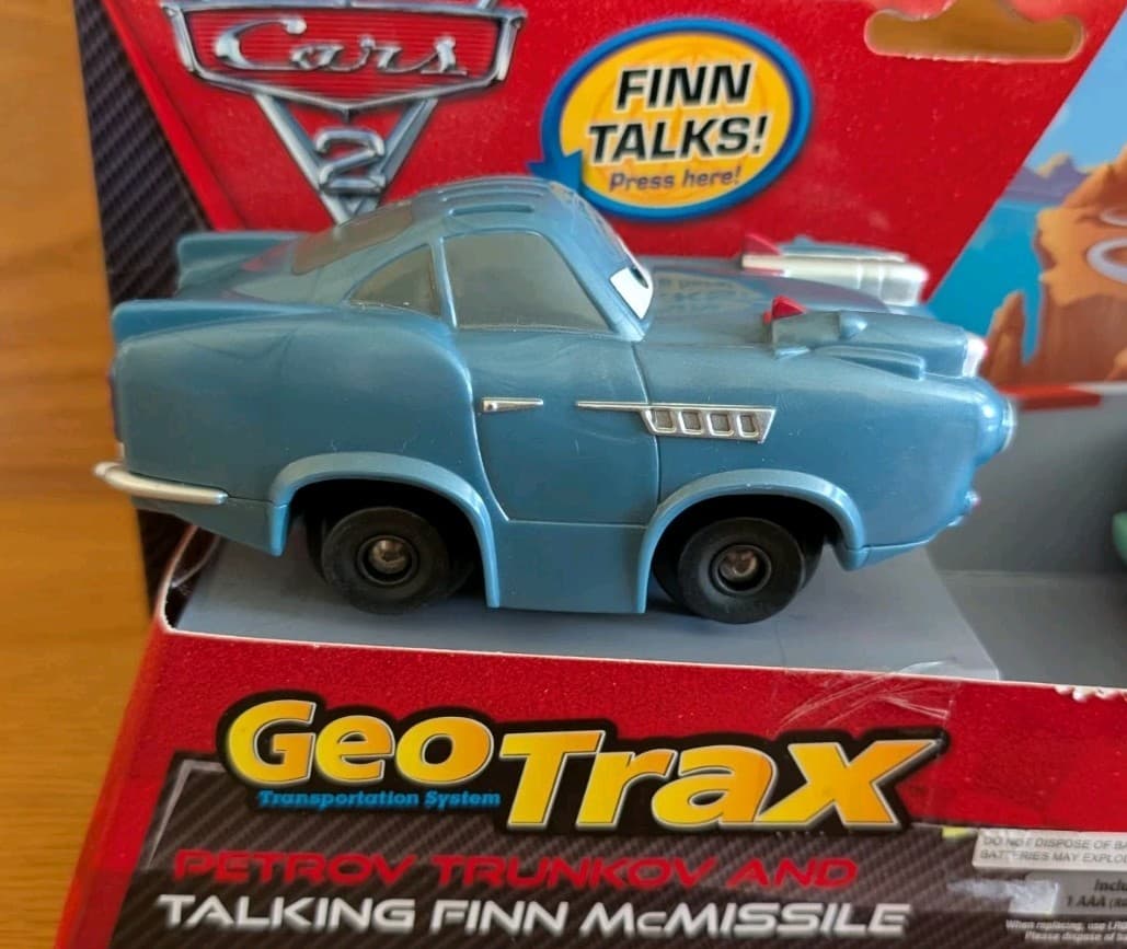 Geotrax Disney Pixar Cars 2 Talking FINN McMissle & Petrov Trunkov Vehicles New 4