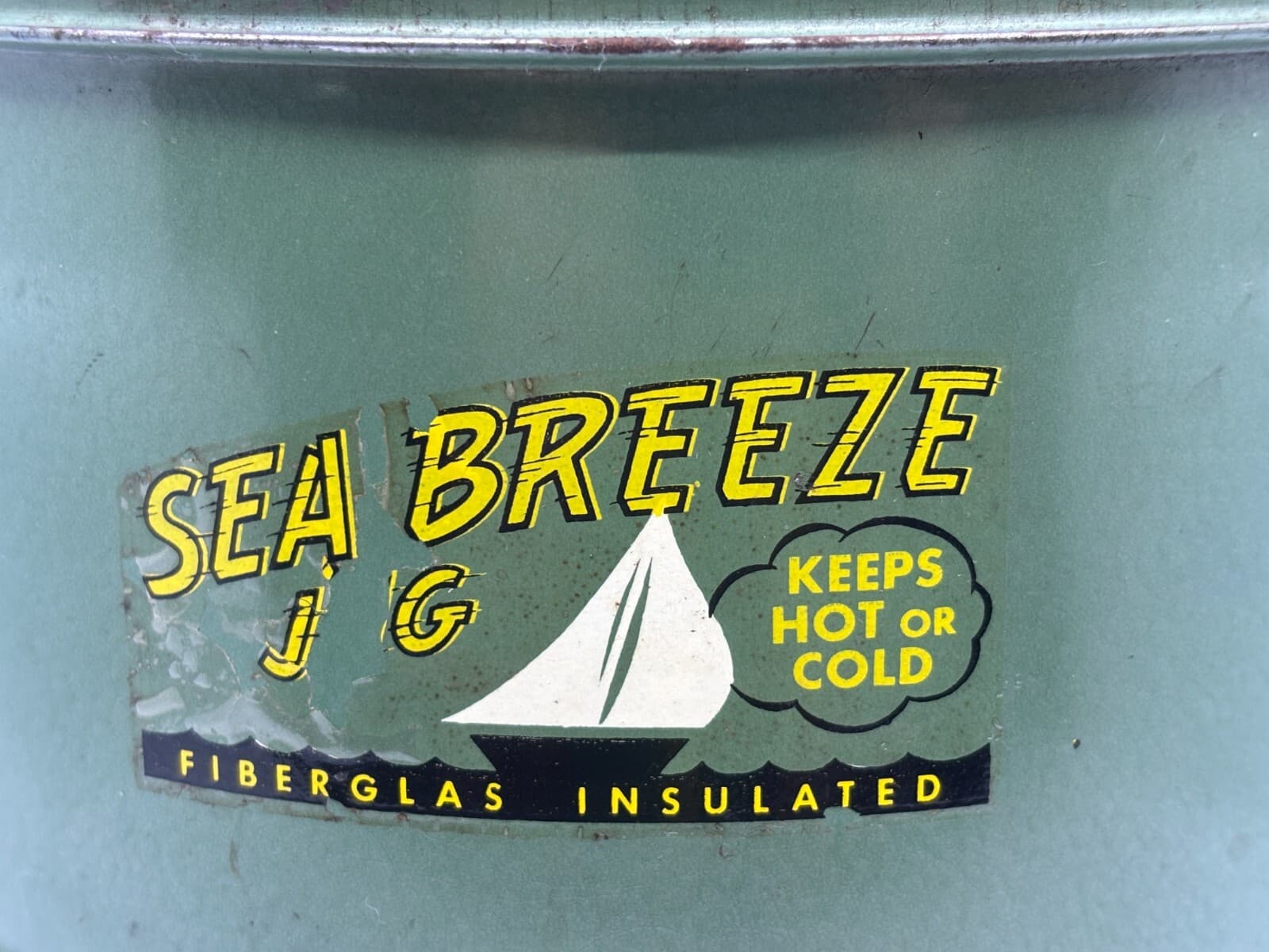 Vintage 1960s-70s Sea Breeze Insulated Picnic Jug with Cap and Handle 1 gallon 2