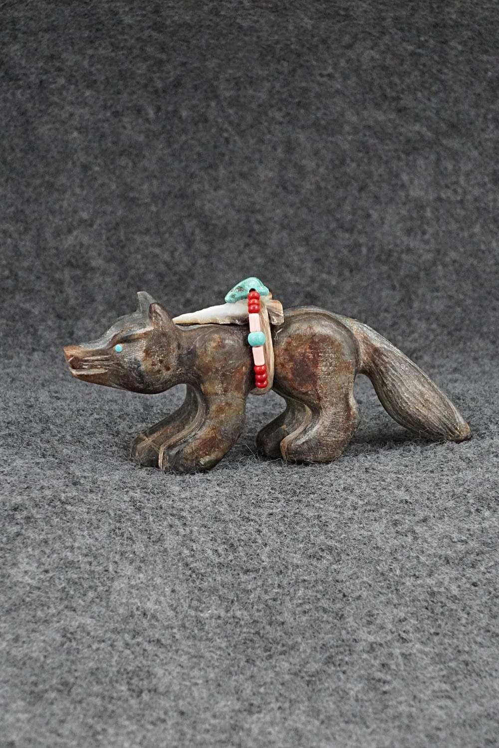 Wolf Zuni Fetish Carving - Douglas Martza