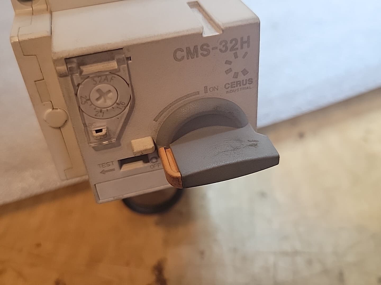 Cerus CMS-32H, Combination Motor Controller (New, No Factory Packaging)  4