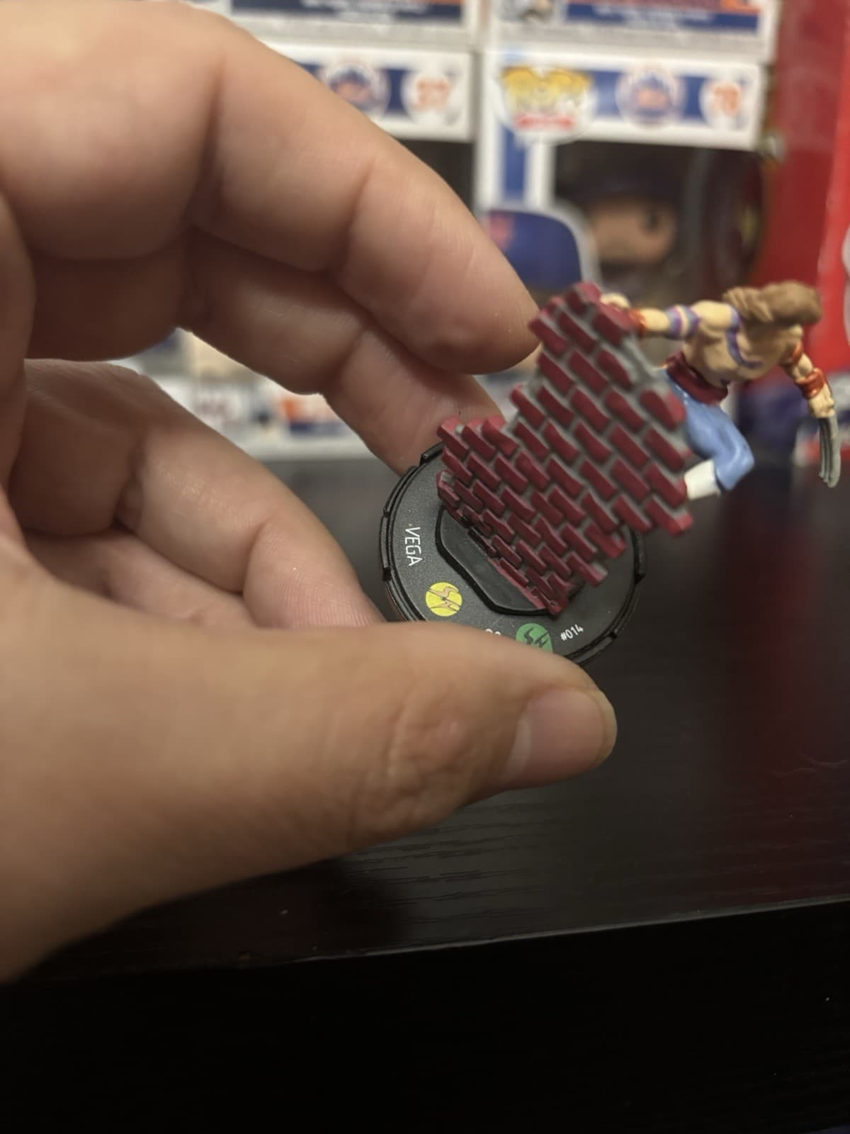 Street Fighter - Heroclix - Vega Figure #014 - No Card - D1 3